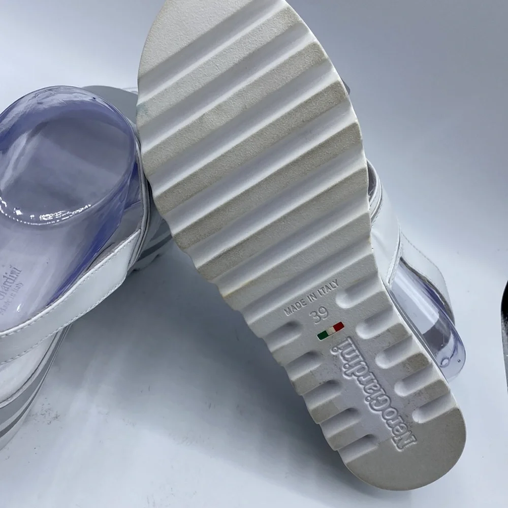 NeroGiardini Double Band‎ Sporty Sandals